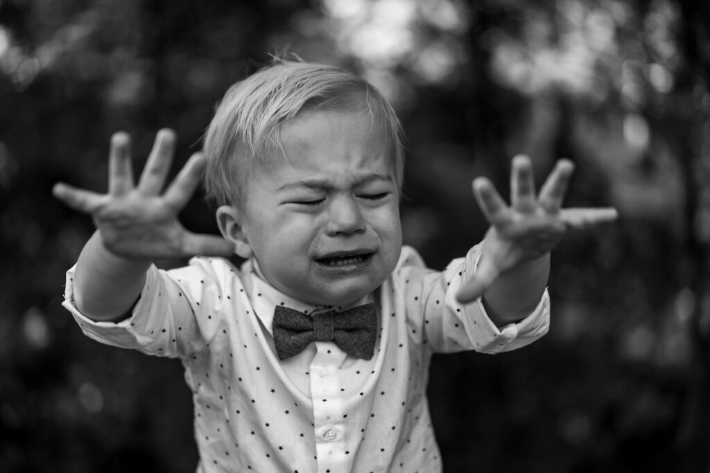 Tantrum: Definiție, cauze și 7 metode prin care îl poți preveni
