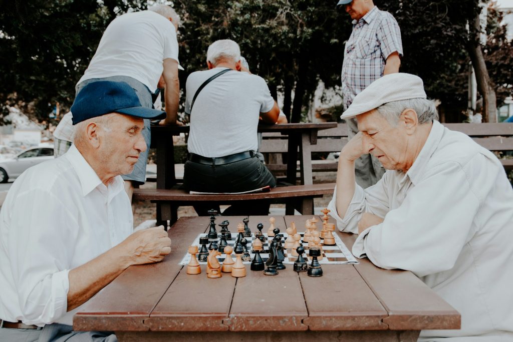 Boala Alzheimer- simptome, cauze și tratament
