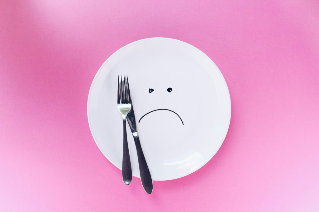 5 tulburări de alimentație: cauze, simptome și tratament prin neurofeedback